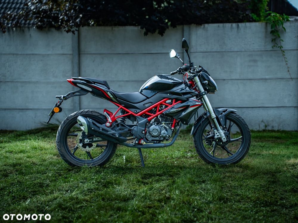 Benelli BN 125 - 13