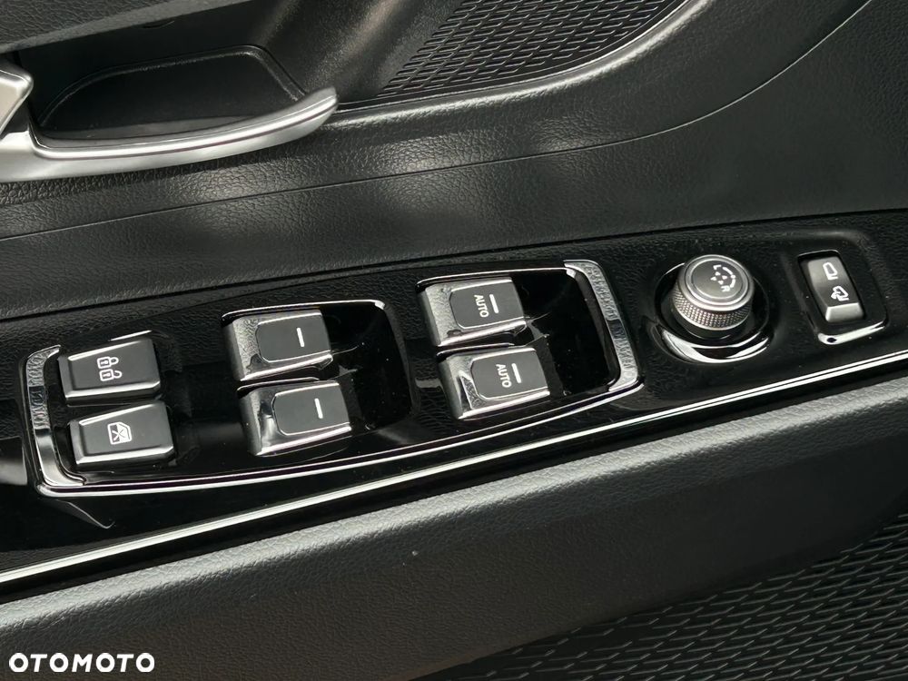SsangYong/KGM Korando - 11