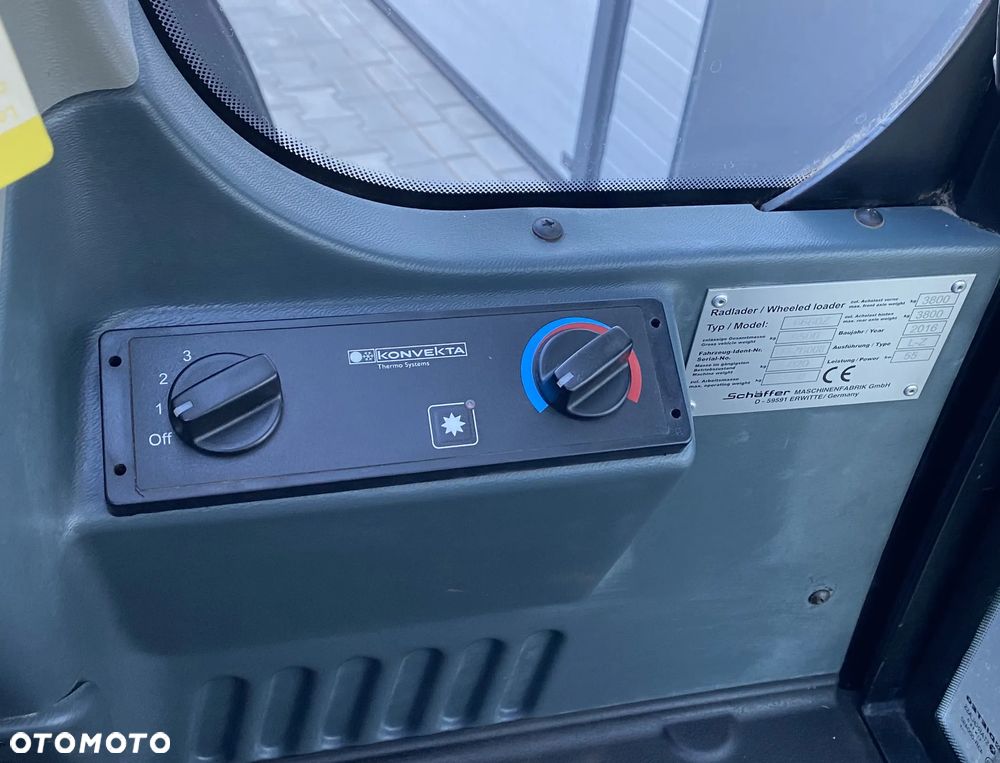 Schäffer 6680Z Ładowarka przegubowa czołowa - 11