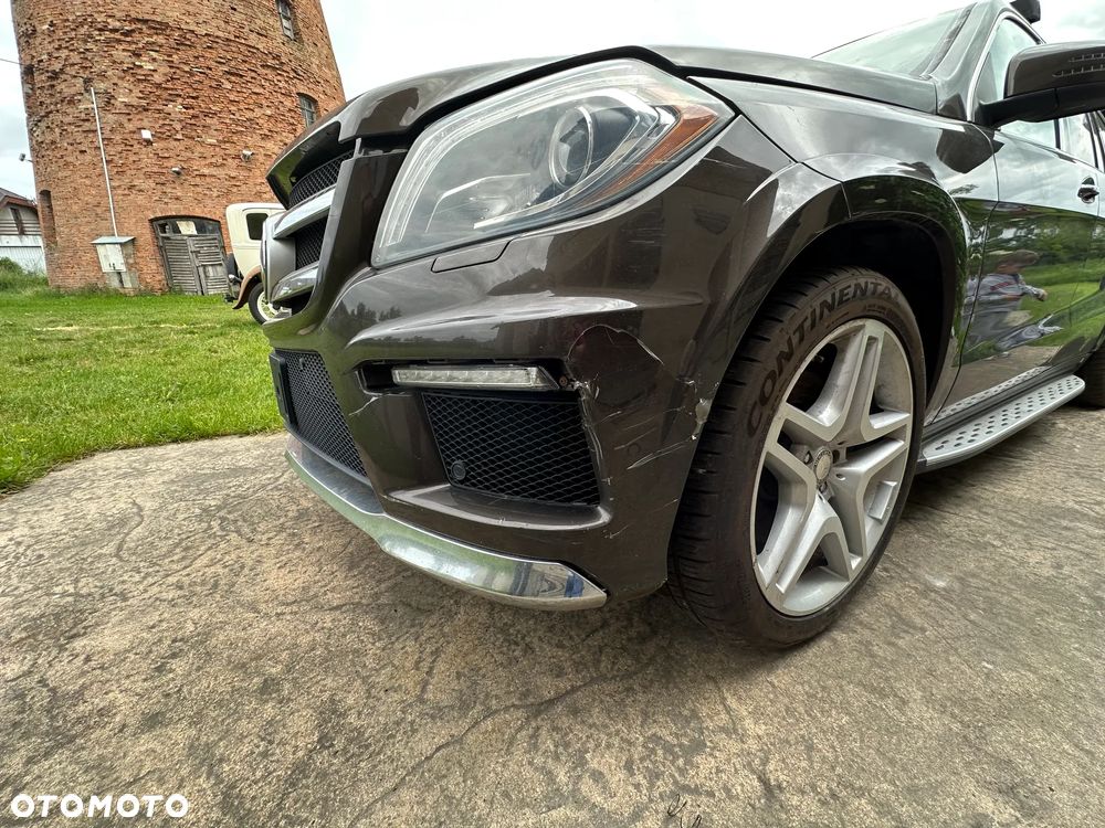 Mercedes-Benz GL 500 4-Matic - 14