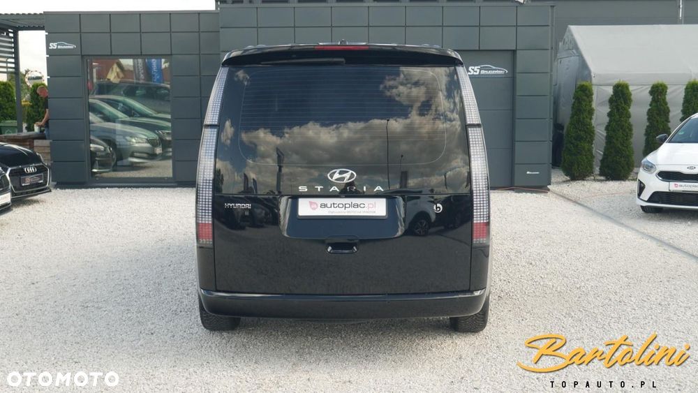 Hyundai Staria - 7