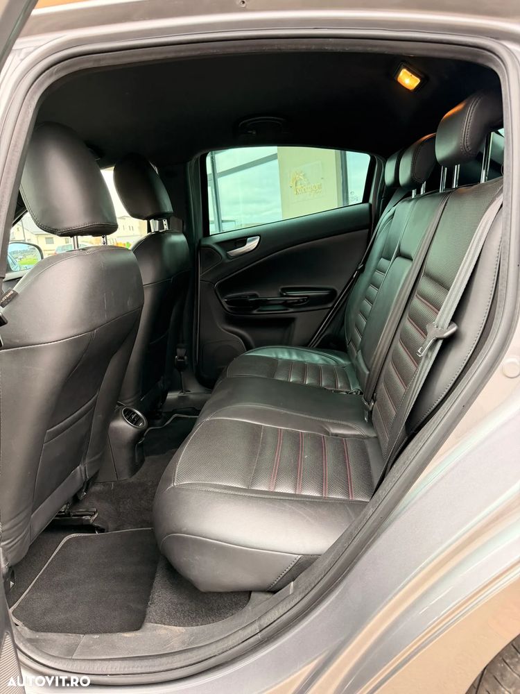 Alfa Romeo Giulietta 1.4 TB 16V Multiair - 15