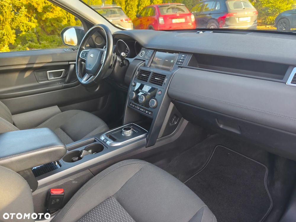 Land Rover Discovery Sport TD4 SE - 7