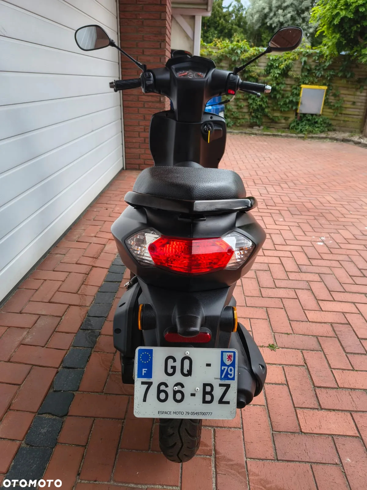 Peugeot Kisbee - 5