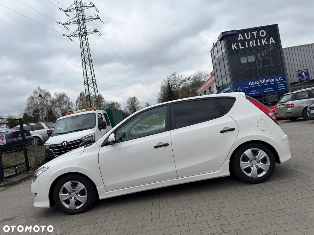 Hyundai i30 1.4 Comfort - 8