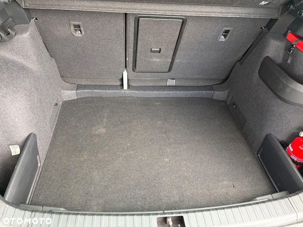 Skoda Karoq 1.5 TSI ACT Edition 130 DSG - 25