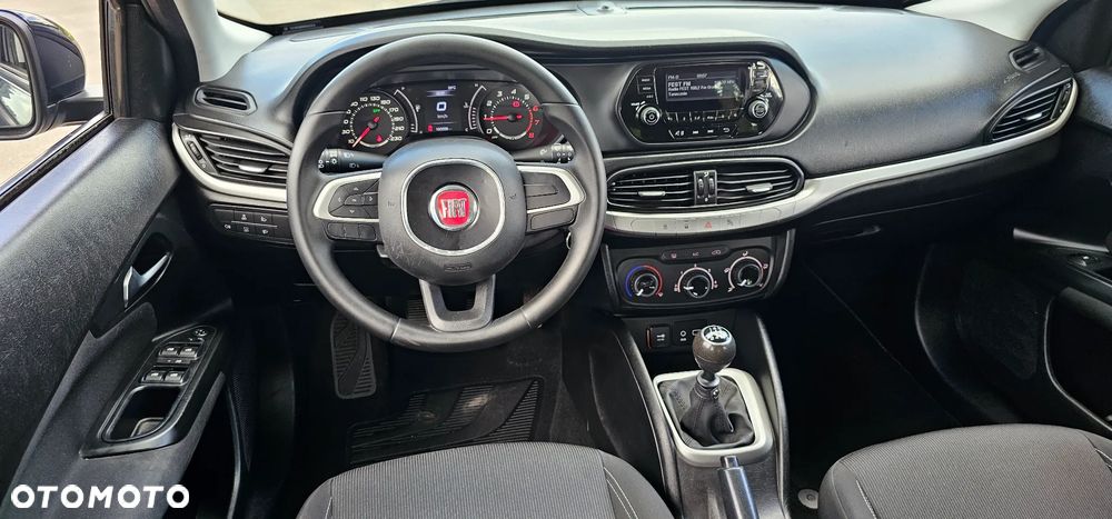Fiat Tipo 1.4 16v Pop - 26