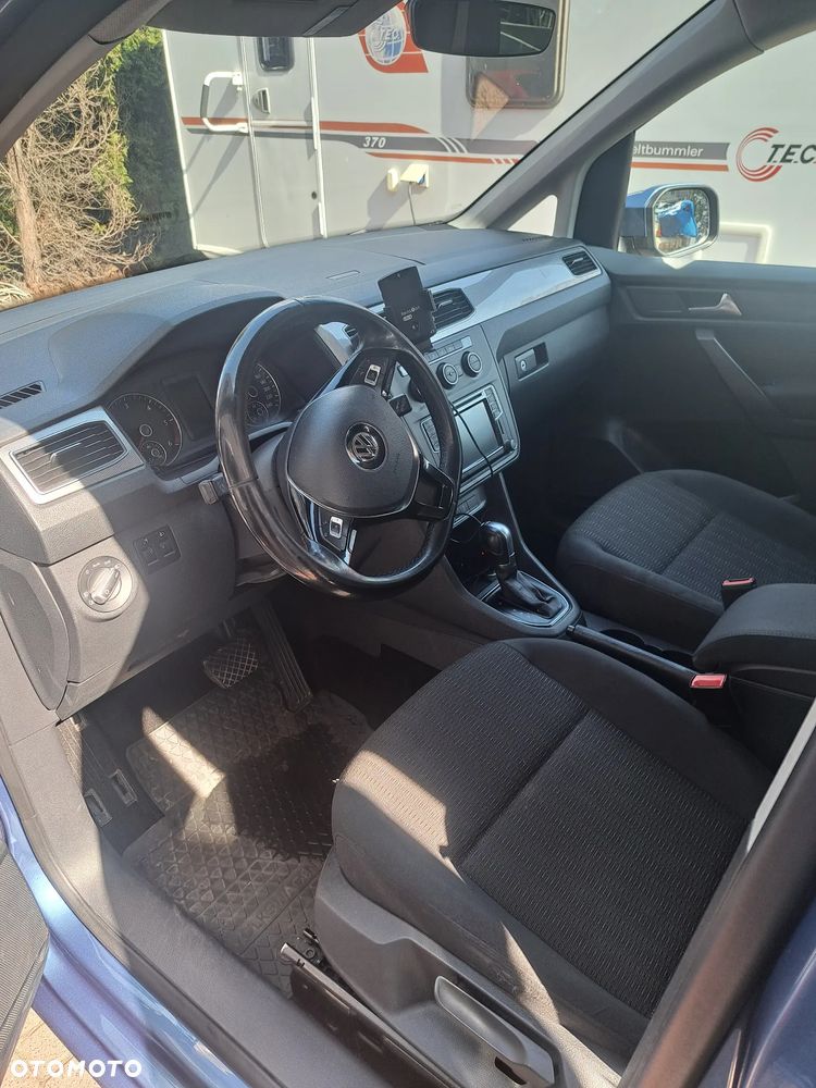 Volkswagen Caddy Maxi 2.0 TDI Comfortline 4Motion DSG - 5
