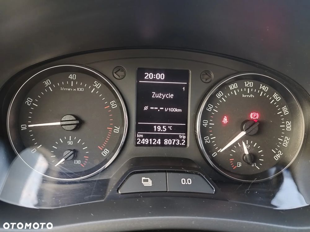 Skoda Roomster 1.4 16V Ambition - 14