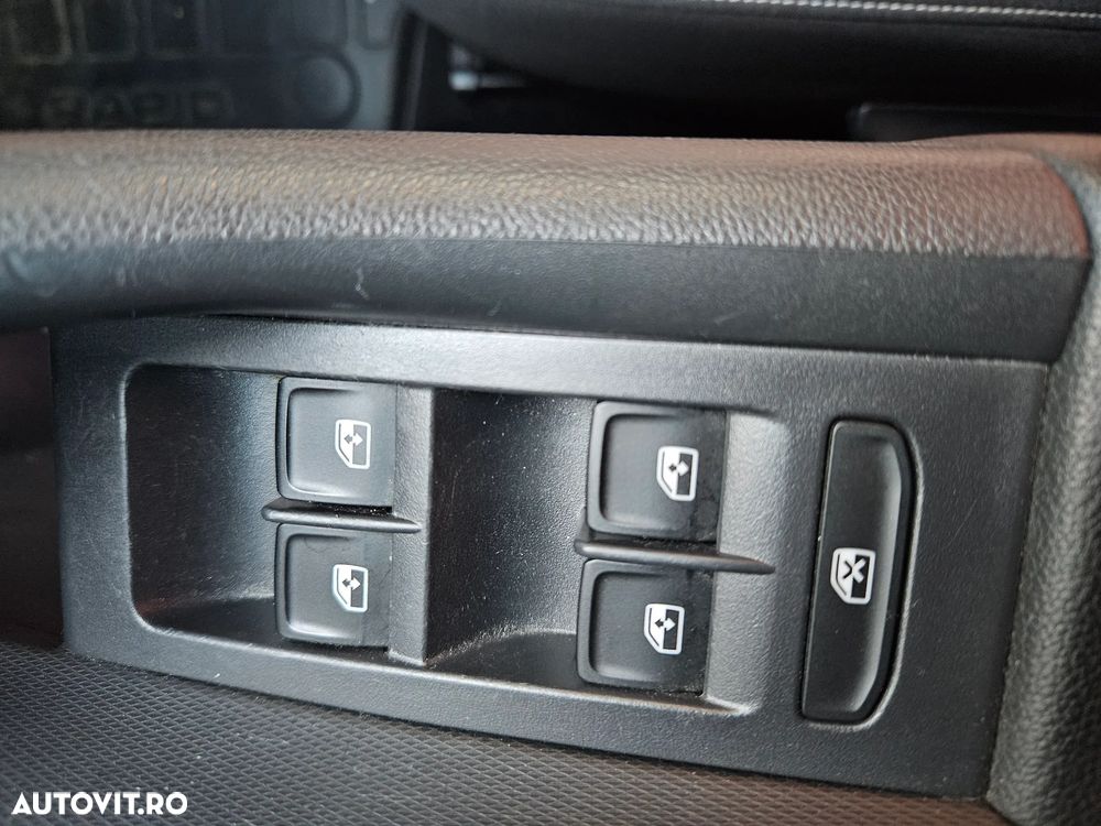 Skoda RAPID 1.2 TSI Ambition - 15