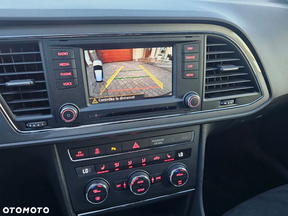 Seat Leon 2.0 TDI FR S&S DSG - 36