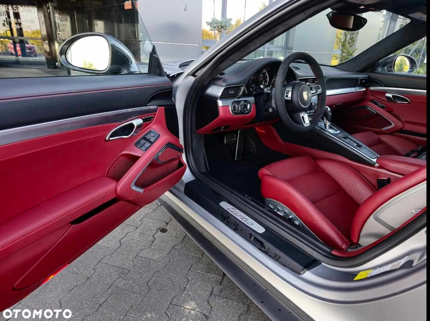 Porsche 911 Turbo - 18