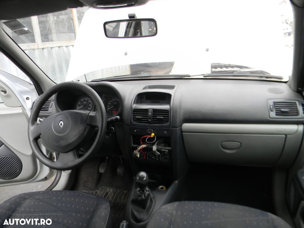 Dezmembrari  Renault CLIO 2 / SYMBOL 1  1998  > 2008 1.2 16V (BB05, B - 15