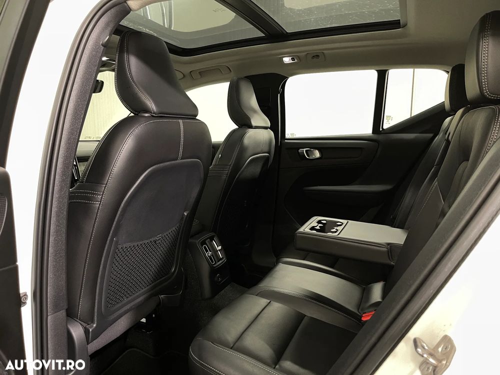 Volvo XC 40 T4 Recharge DKG Inscription - 12