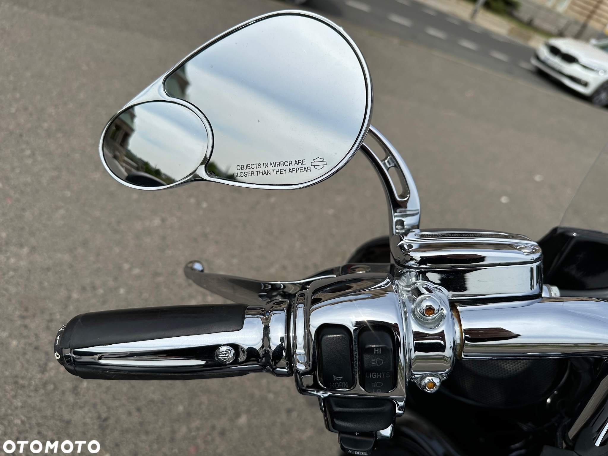 Harley-Davidson FLHS Electra Glide - 16
