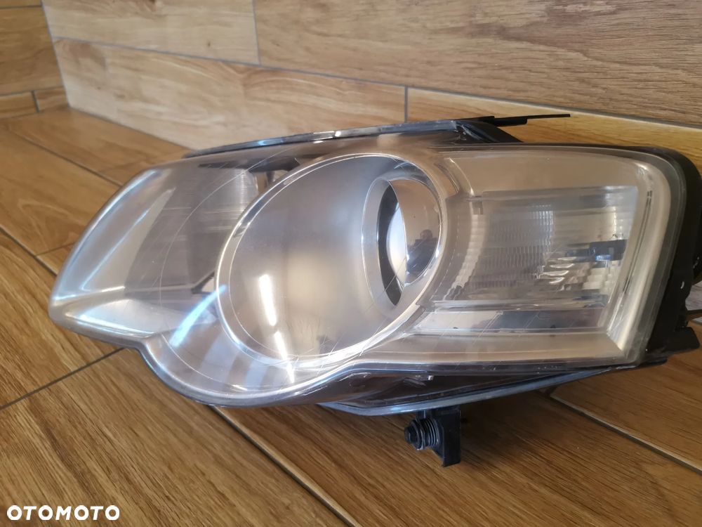 Lampa Lewy Przód Volkswagen Passat B6 05-10 3C0941005J - 3
