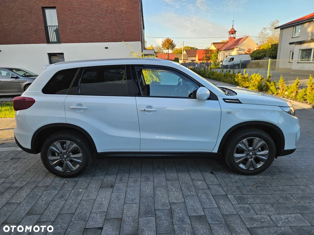 Suzuki Vitara 1.5 Dualjet Hybrid Allgrip AGS Comfort+ - 38