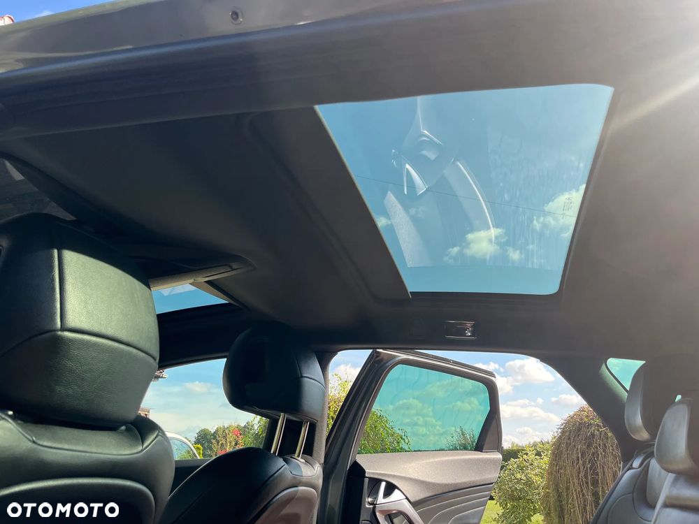 Citroën DS5 1.6 THP SoChic - 16