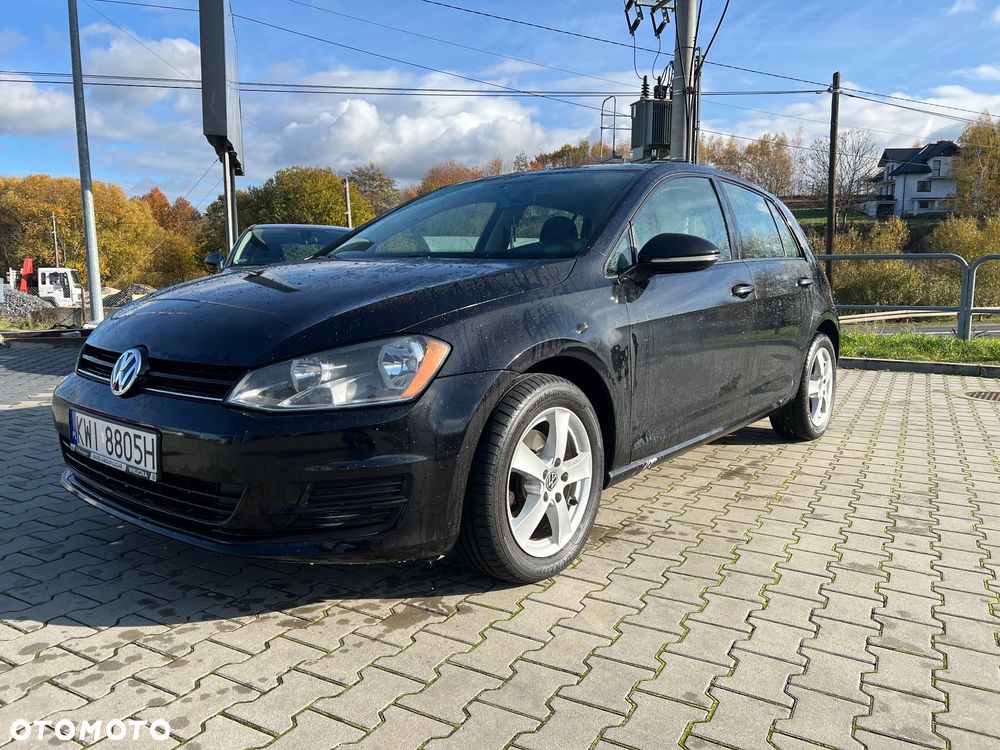 Volkswagen Golf - 16