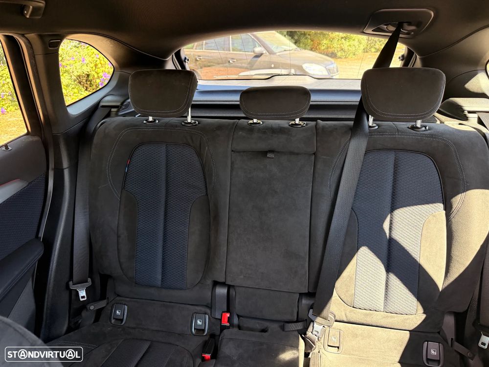 BMW X1 16 d sDrive Auto Pack M — fotografia 24