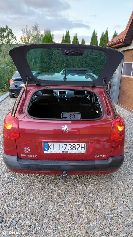 Peugeot 207 - 17