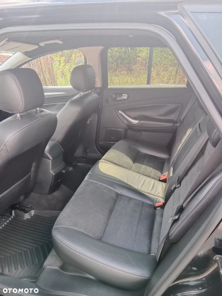 Ford Mondeo 2.0 TDCi Titanium - 8