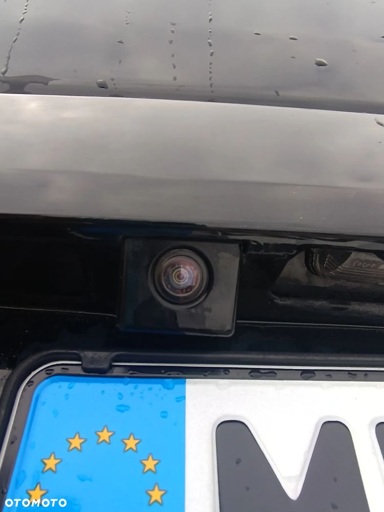 Citroën Berlingo XL BlueHDi 130 SHINE - 12