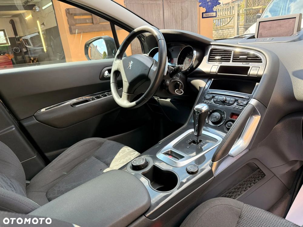 Peugeot 3008 - 8