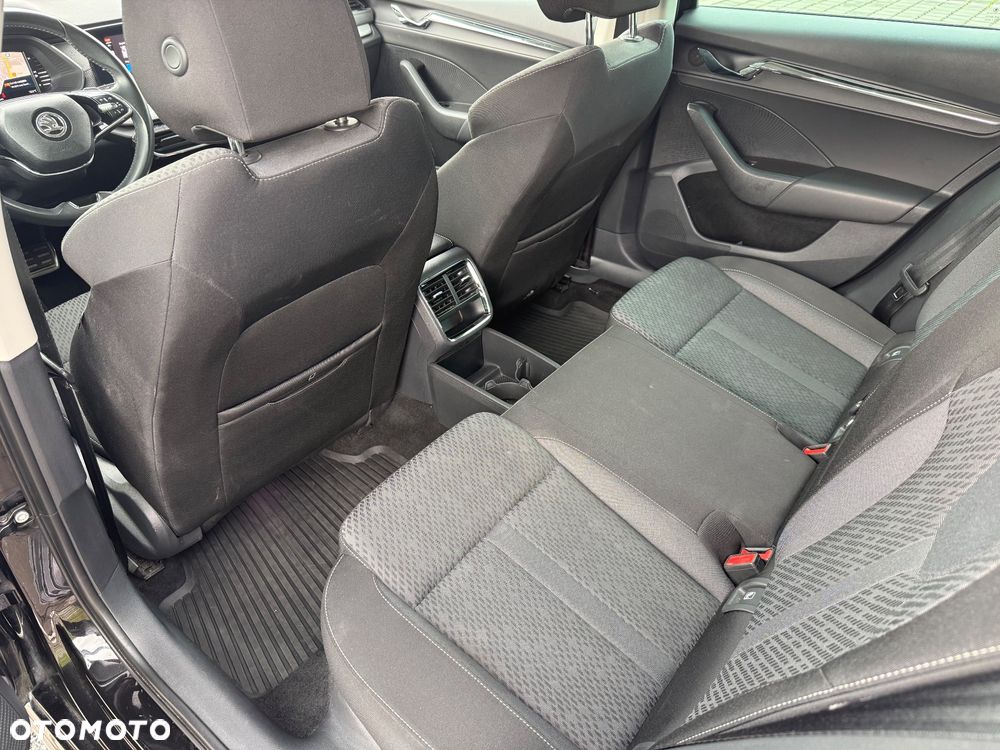 Skoda Octavia 2.0 TDI SCR Style DSG - 19