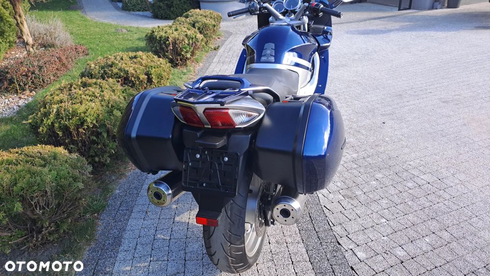 Yamaha FJR - 10