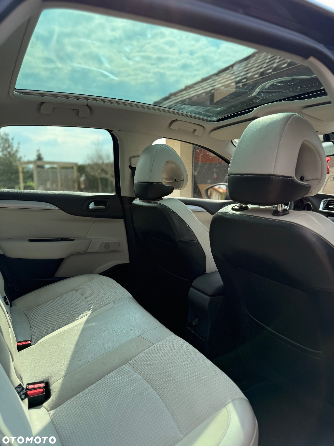 Citroën C4 2.0 HDi Exclusive - 13
