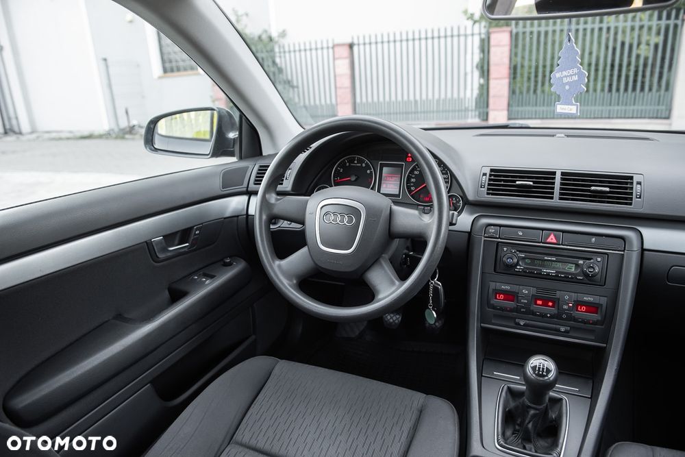Audi A4 Avant - 21