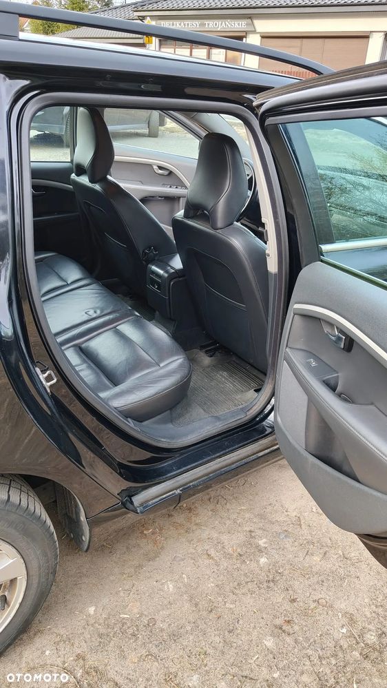 Volvo V70 2.0T Powershift Momentum - 9