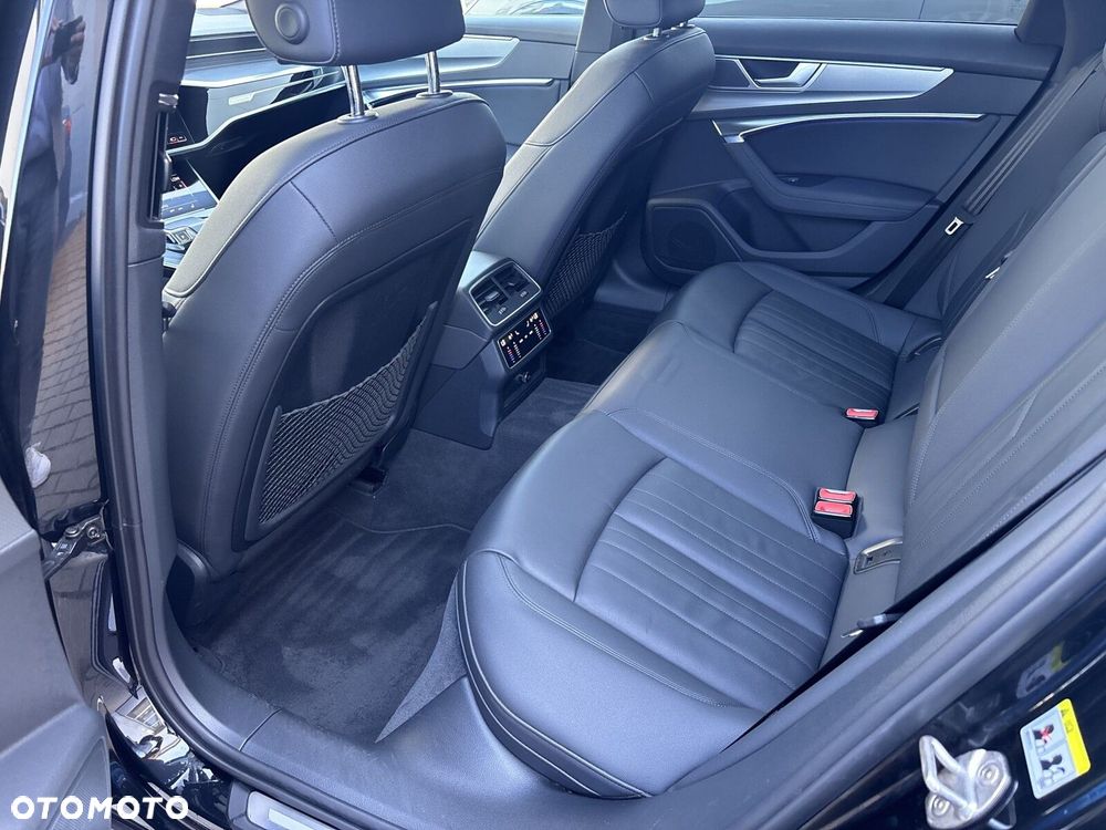 Audi A6 Allroad - 33