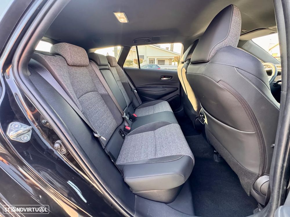 Toyota Corolla Touring Sports 1.8 Hybrid Comfort Plus - 19