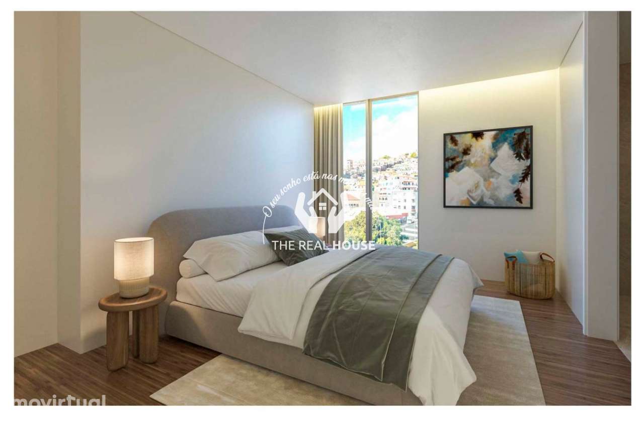 EDIFICIO "HINTON" INSERIDO NO CENTRO DO FUNCHAL - Grande imagem: 3/5