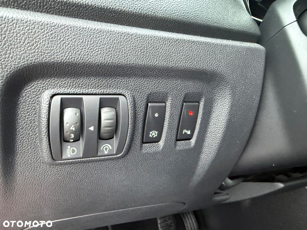 Renault Captur (ENERGY) TCe 90 BOSE EDITION - 16