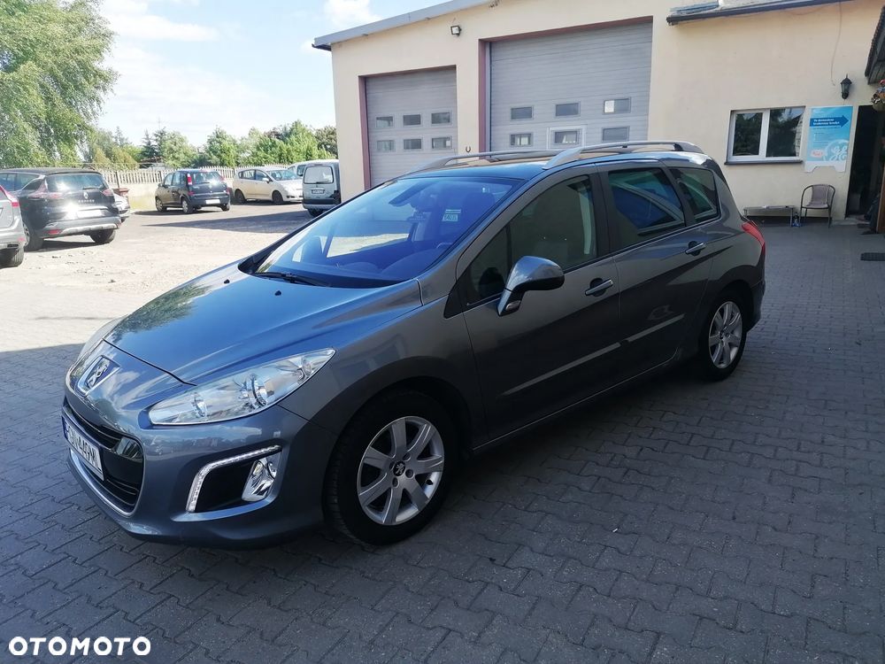 Peugeot 308 2011 photo 4