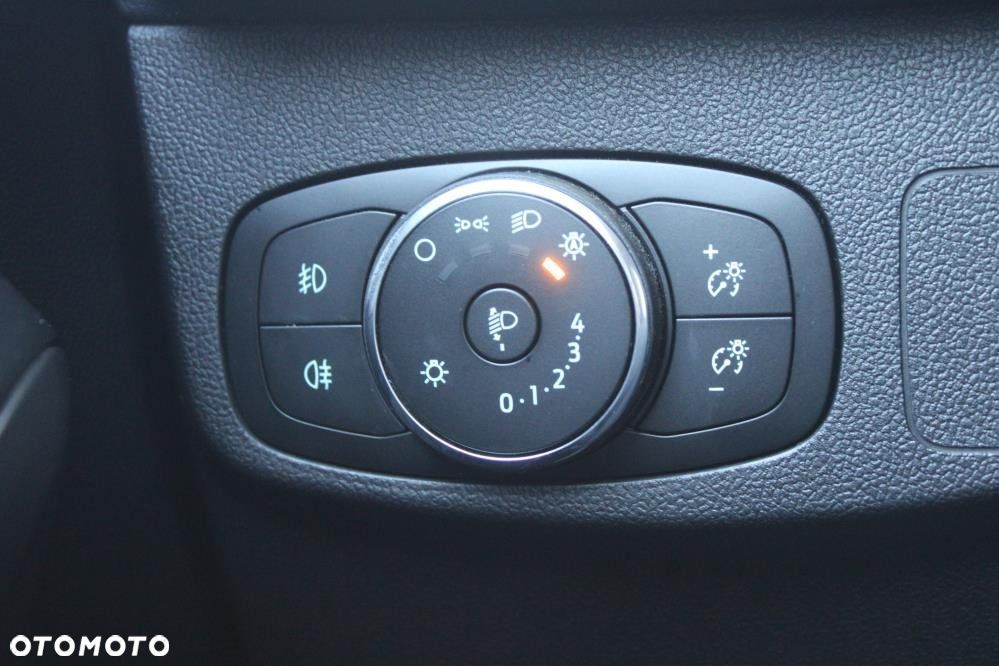 Ford Focus - 33