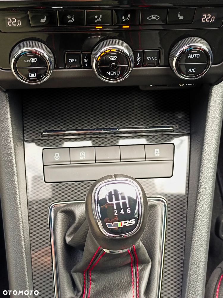 Skoda Octavia 2.0 TDI (Green tec) RS - 27