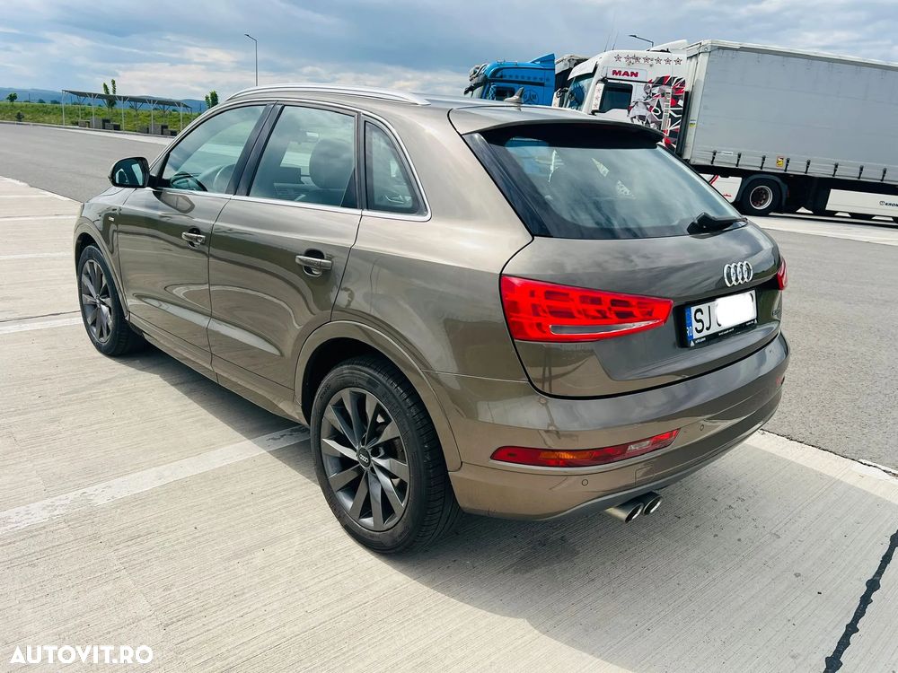 Audi Q3 Sportback - 8