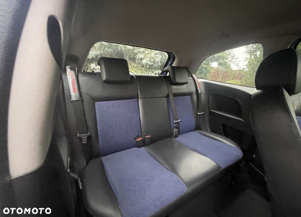 Ford Fiesta 2.0 ST - 6