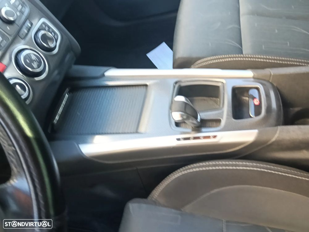 Citroën C4 e-HDi 115 ETG6 Business Class - 9