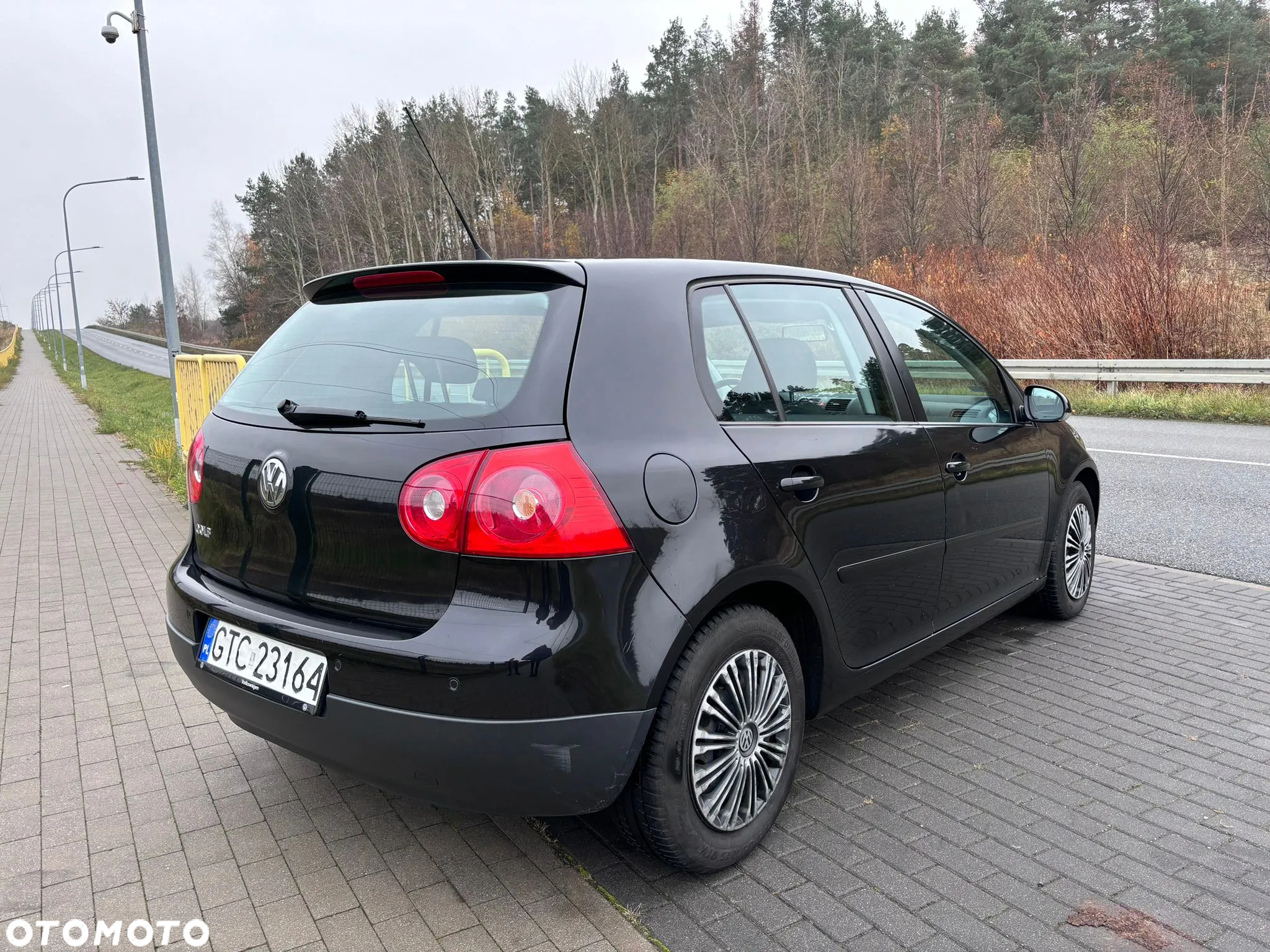 Volkswagen Golf 1.9 TDI Tour - 4