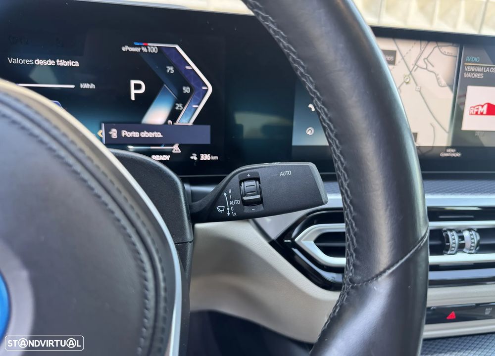 BMW i4 eDrive40 Pack Desportivo M - 13