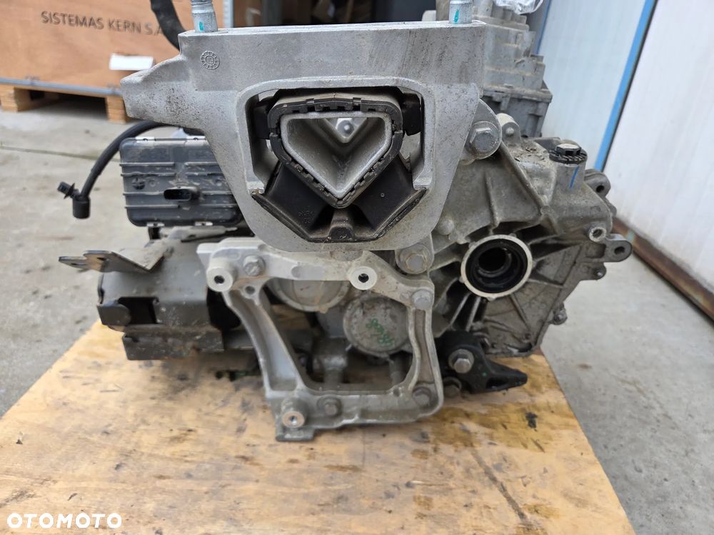 Silnik eklektyczny falownik Peugeot 208 II Elektryk - 6