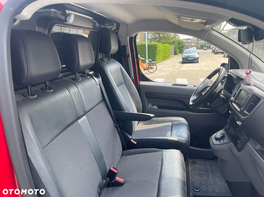 Opel Vivaro - 13