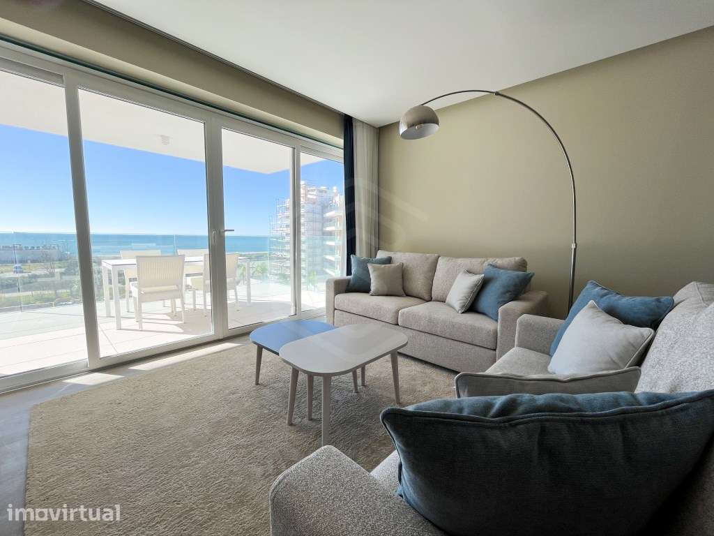 Apartamento T2 na Primeira Linha junto ao Mar, em Vilamoura, Algarve - Grande imagem: 2/14