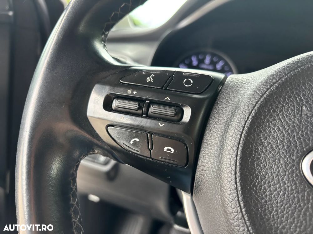 Kia Stonic 1.4 GSL Trend - 20