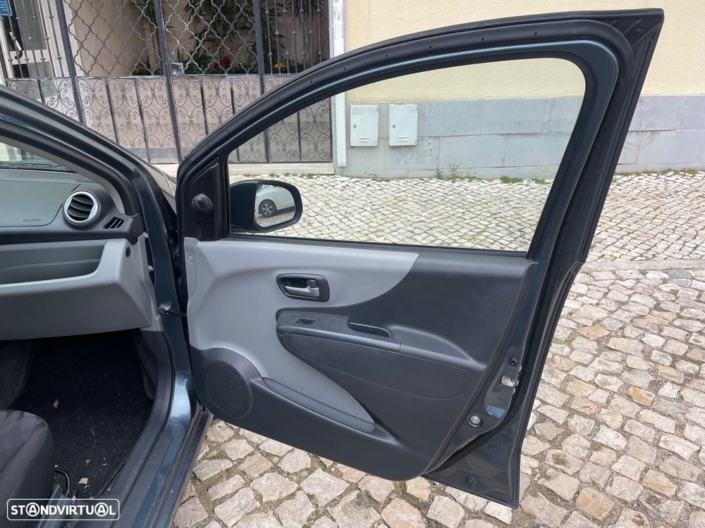 Suzuki Alto 1.0 GA - 14